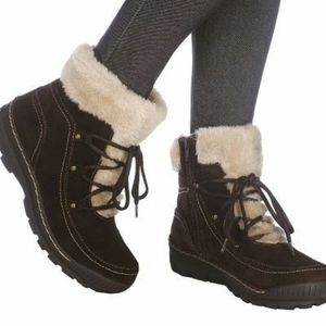 BareTraps Deelya Brown Suede Fuzzy Laced-up Outdoor Snow Winter Boots 5.5